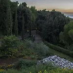 Ξενοδοχείο Moresco Park 3*