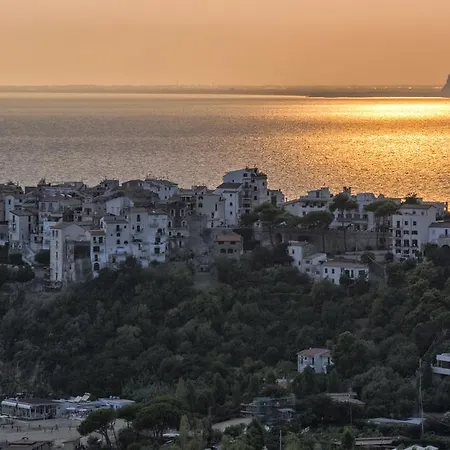 Moresco Park Sperlonga