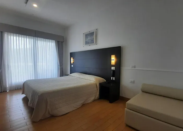 Moresco Park Hotel