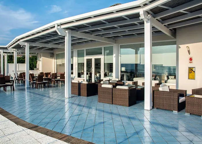 Hotell Moresco Park 3*